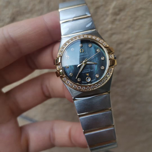 オメガ時計正面デザイン